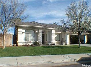 1882 Hartnell Ct, Los Banos, CA 93635