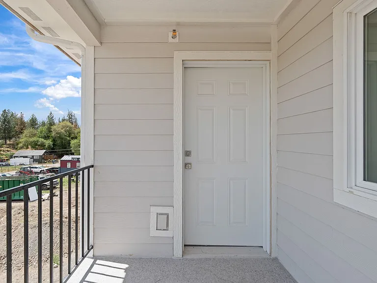 421 S McKinnon Rd — Photo 17