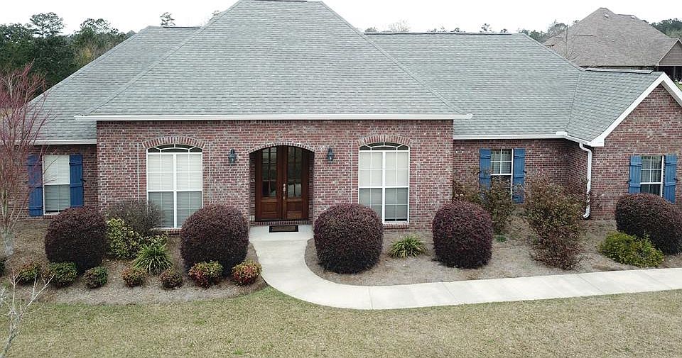 1st image of 40 Saint Amber Dr
