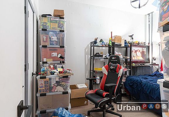 4th image of 2539 Church Ave #2D