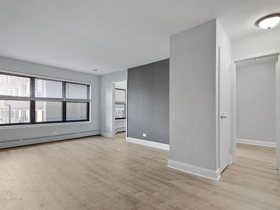 1st image of 5858 N Sheridan Rd APT 408