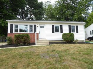 18 Hickory Ln, Dover, DE 19904
