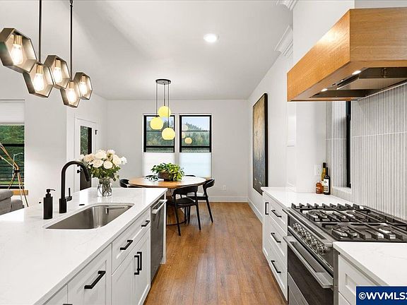 5th image of 3653 Maidenhair Pl S