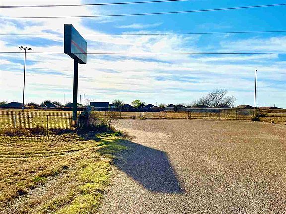 5th image of 4512 Us Highway 83 Hwy #83