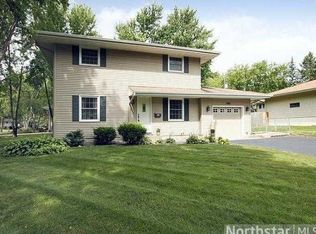 1701 Wisconsin Ave N, Golden Valley, MN 55427