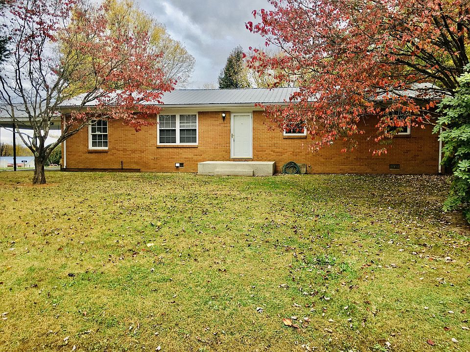 1st image of 301 Greggview St