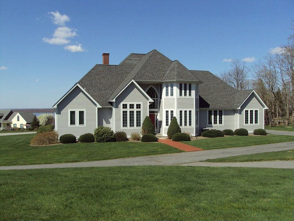 2nd image of 157 King Charles Dr