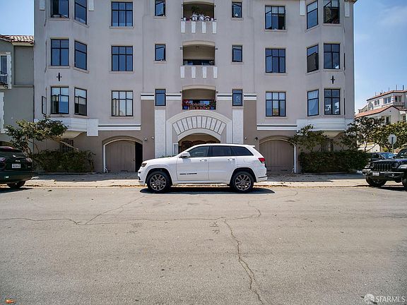 2nd image of 3757 Webster St APT 203