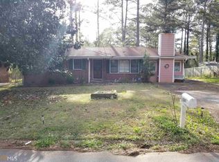 3955 David Dr, Forest Park, GA 30297