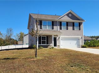 140 Sunny Point Loop, Central, SC 29630