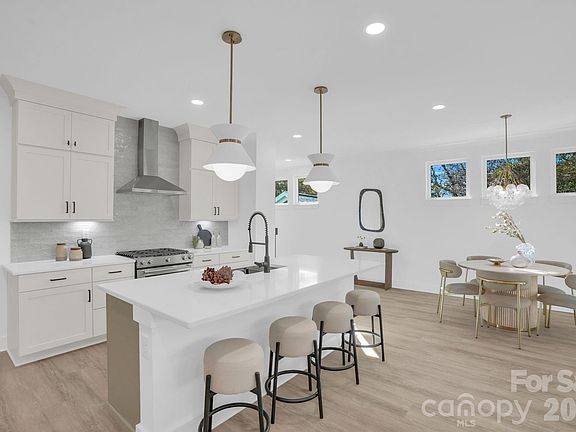 5th image of 320 Auten St