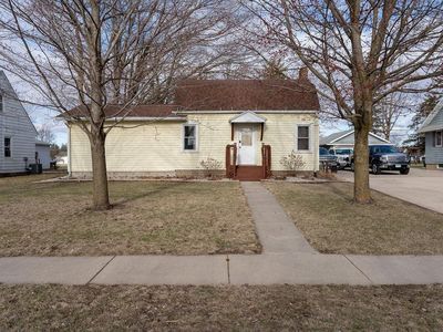 604 N Section Ave, Spring Valley, MN, 55975