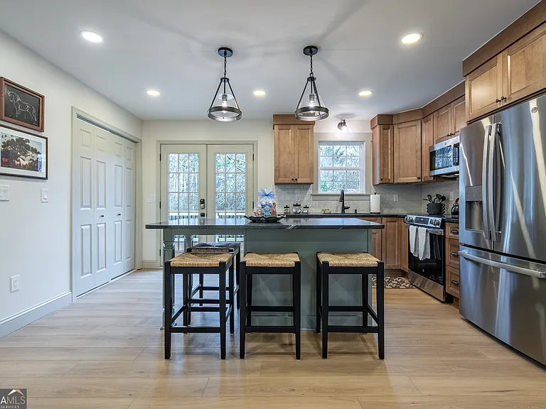 26 Jennifer Ln — Photo 8