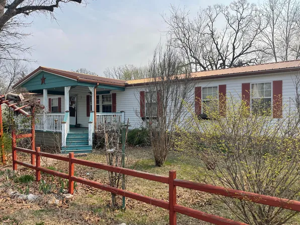 349 4th Street, Taneyville, MO 65759