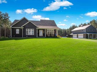 2229 Legacy Ln, Stevens Point, WI 54482