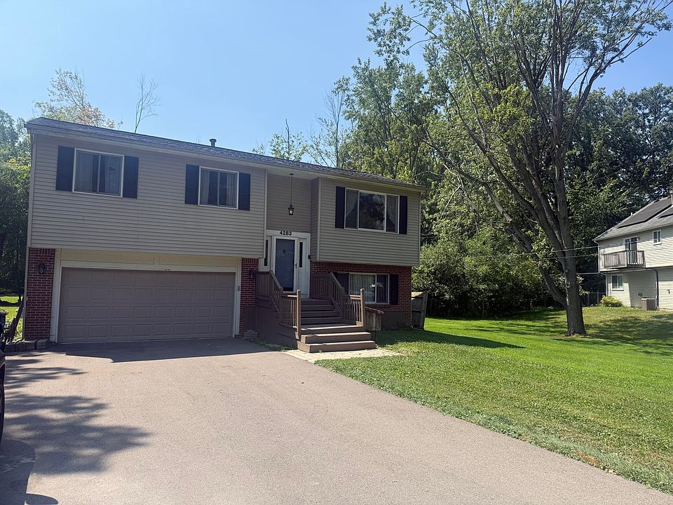 1st image of 4283 Woodstock Rd
