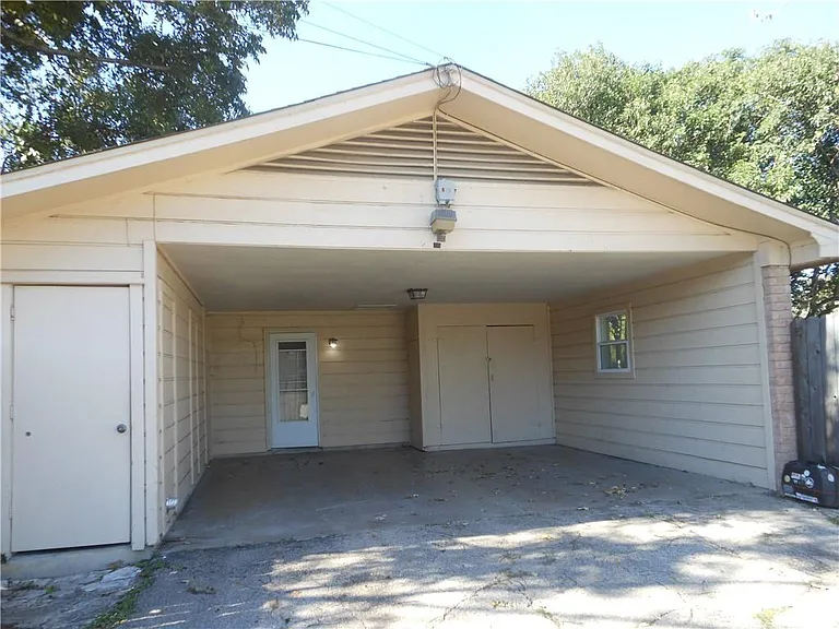2308 Barton Skyway #B — Photo 15