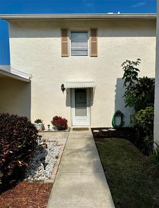 3255 39th St S APT B, Saint Petersburg, FL, 33711