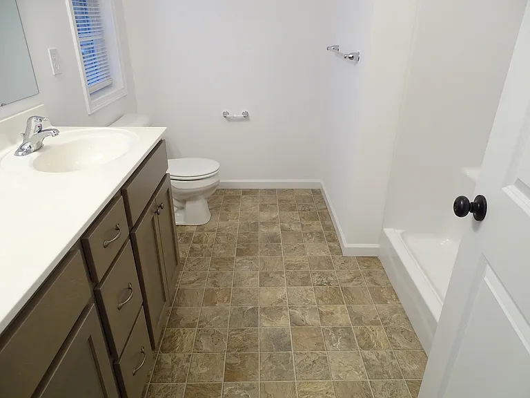4 Maize Cir — Photo 11