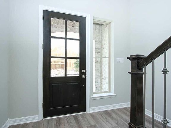 3rd image of 6614 Jasper Valley Cir