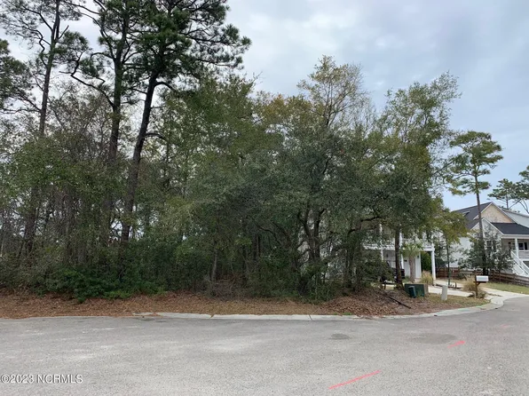 116 Island Mimosa Dr, Carolina Beach, NC 28428