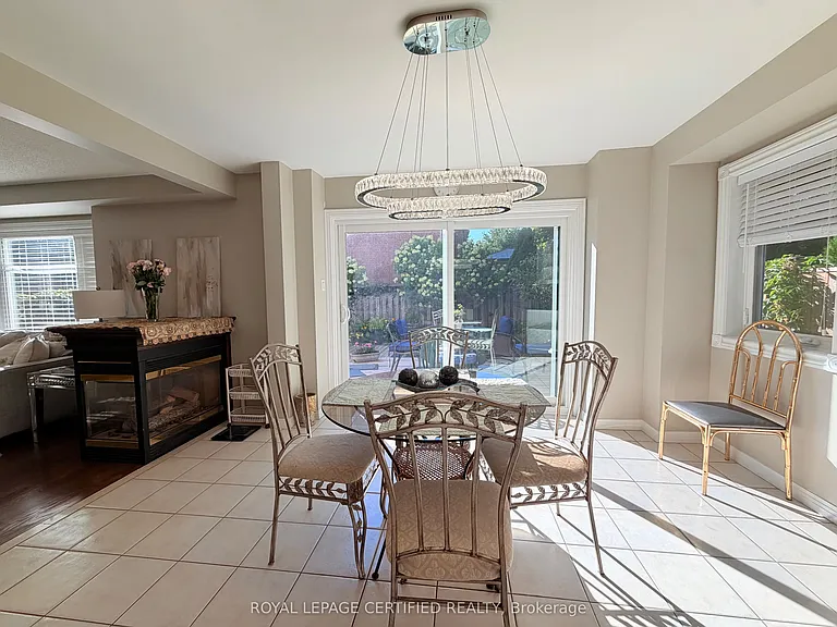 43 Boulding Ave — Photo 18