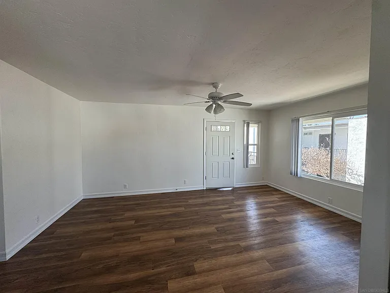 3222 Collier Ave — Photo 13