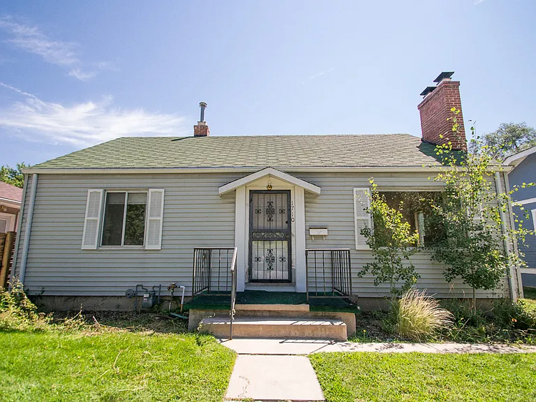1710 S. Franklin St. — Photo 14
