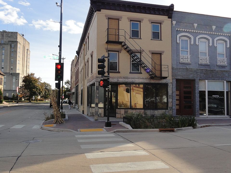1st image of 401 6th St
