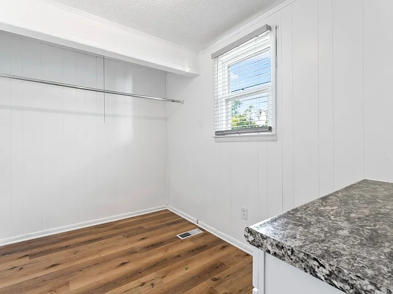 1485 Central Ave — Photo 6