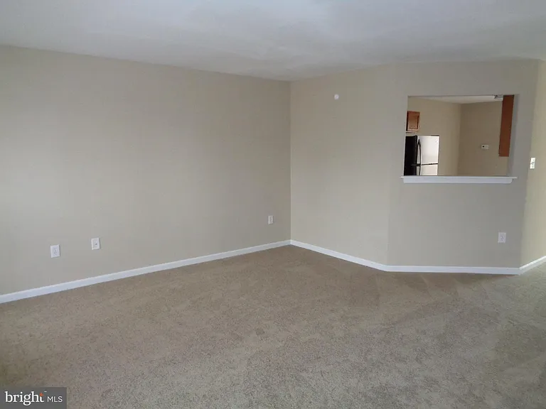 12580 Mirkwood Ln — Photo 4