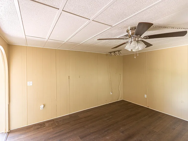 1808 S Sossaman Rd — Photo 11