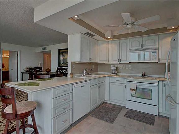 5th image of 6211 Sun Blvd APT 502