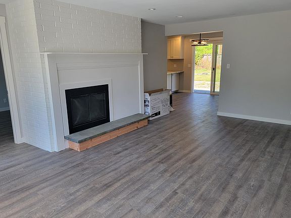 3rd image of 9605 48th Dr NE