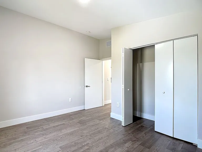 2505 Storter Ave — Photo 31