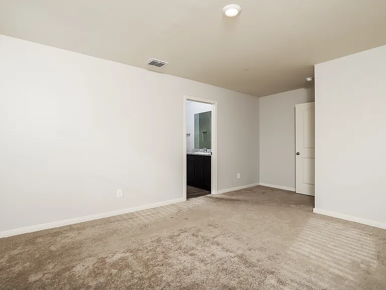 7261 Jebson Pass — Photo 11