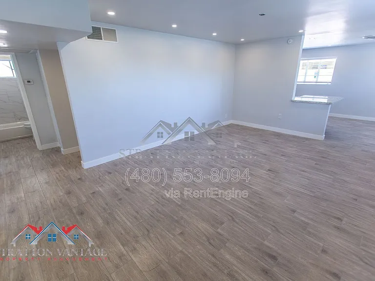 2912 W Butler Dr — Photo 11