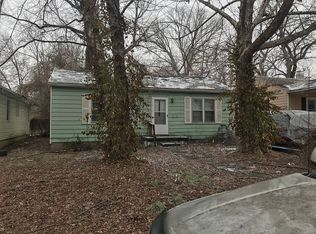 716 Ridgeway Ave, Evansville, IN 47713