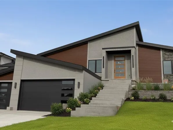 22426 W 87th Ter, Lenexa, KS 66227