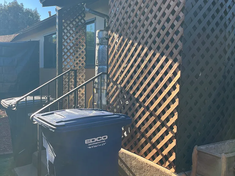 The owner provides your own trash and recycling bins.