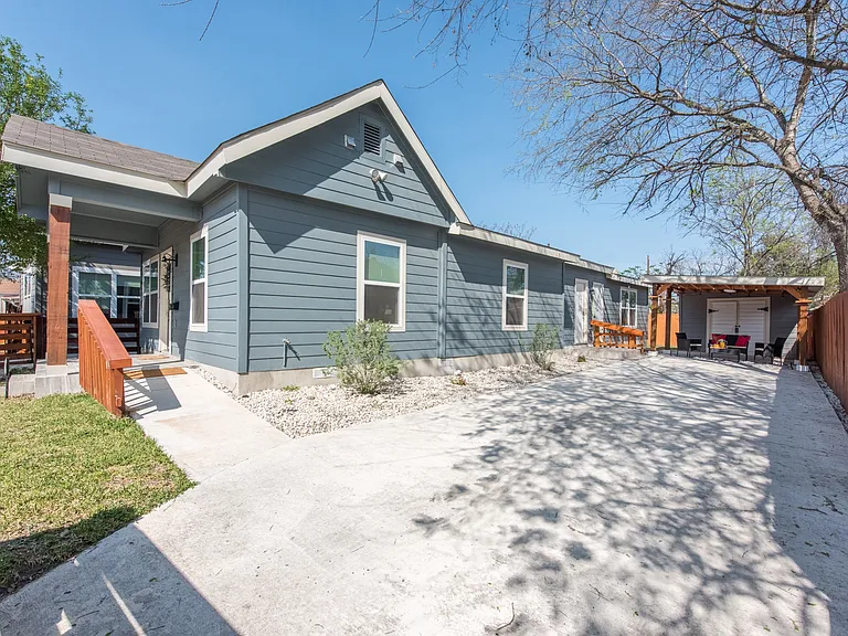 708 S Olive St — Photo 27