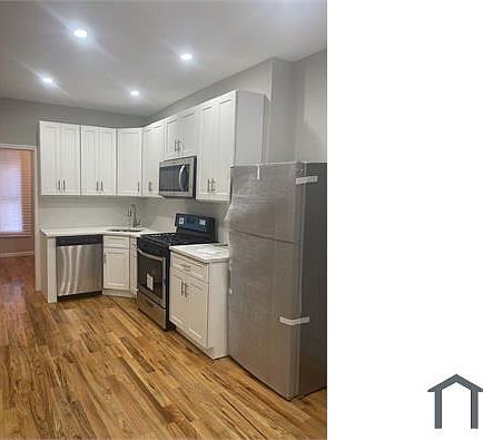 2nd image of 61 W 184th St #1