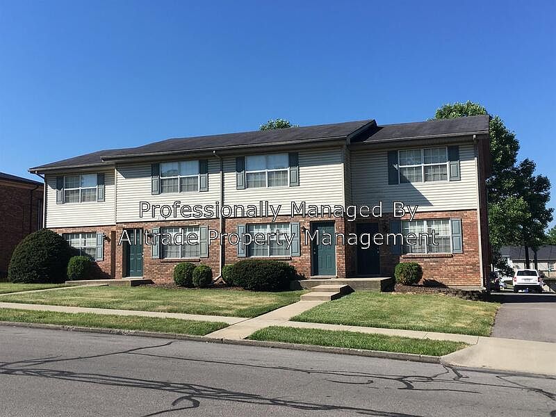 1st image of 2375 Chauvin Dr #B