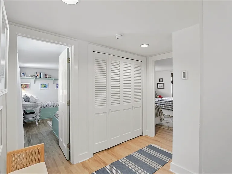 26 Tennessee Ave — Photo 12