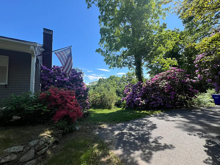 123 Looking Glass Hill Rd — Photo 40