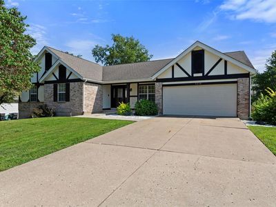 4219 Greensboro Dr, Saint Charles, MO, 63304
