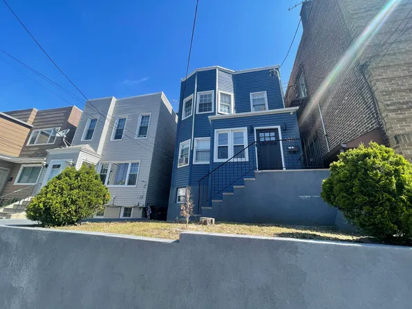 1410 9th St #2, North Bergen, NJ 07047
