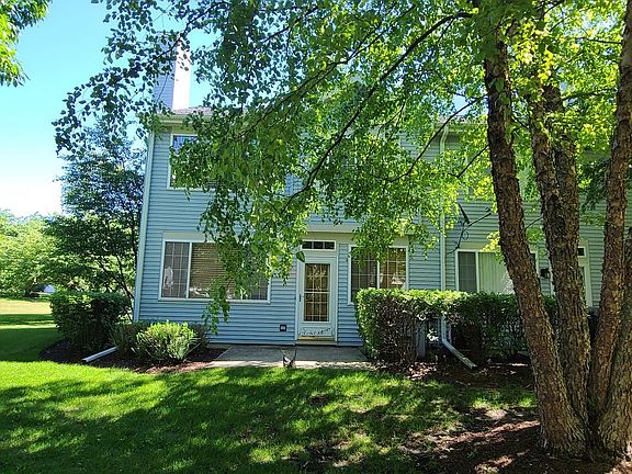 4th image of 49 S Oakhurst Dr