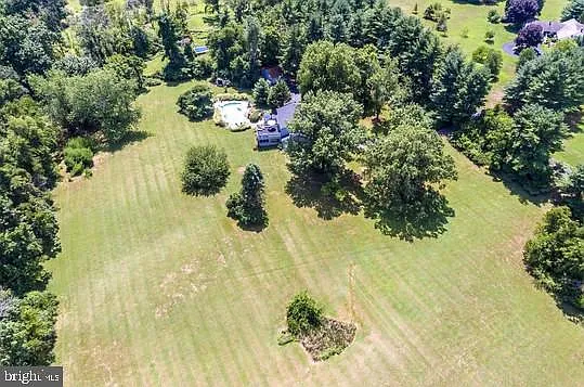 874 Dolington Acres Rd photo 1