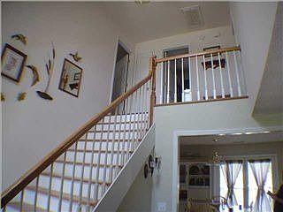 3rd image of 271 Hollow View Dr SE